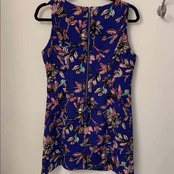 Floral Dress - Picture 5 of 7